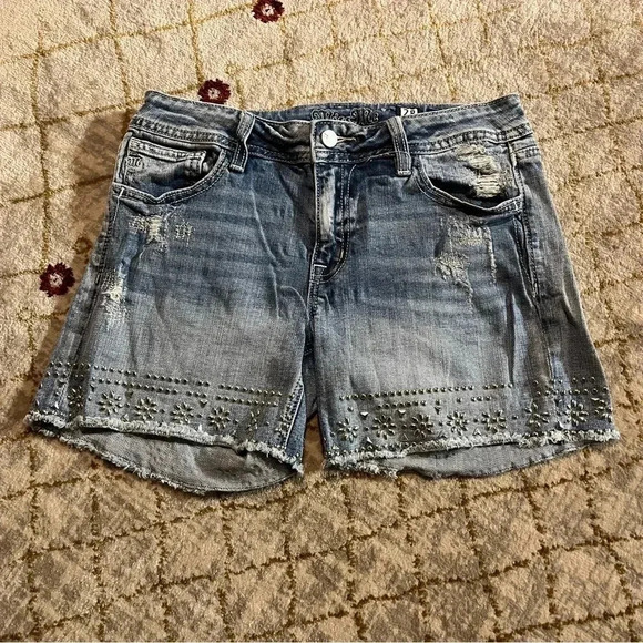 Miss Me Mid Shorts Women 28 Blue Cutoff Embellished Studs Denim - Picture 1 of 13